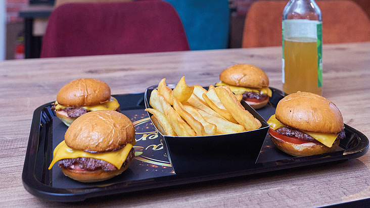 
			Deyna Burger
		