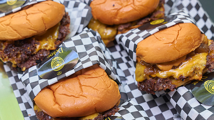 
			Smash it! Burgers
		