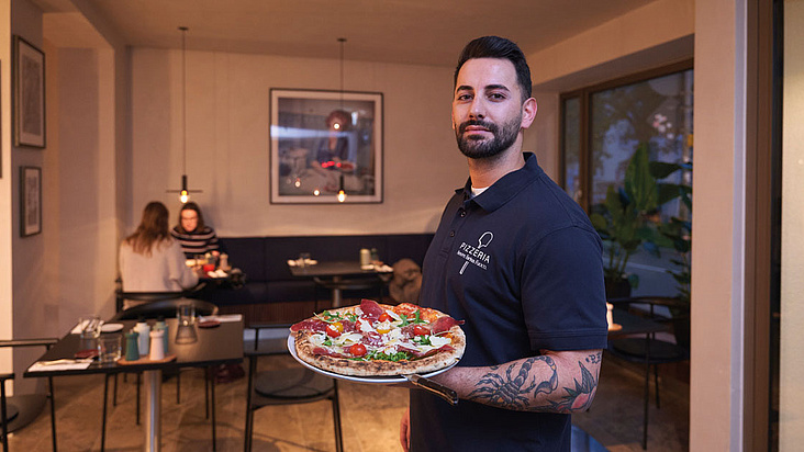 
			Die Pizzeria
		