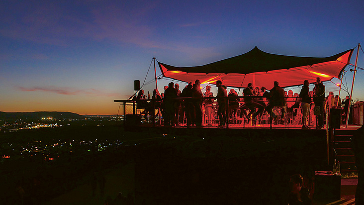 Sunset Lounge im Weinberg