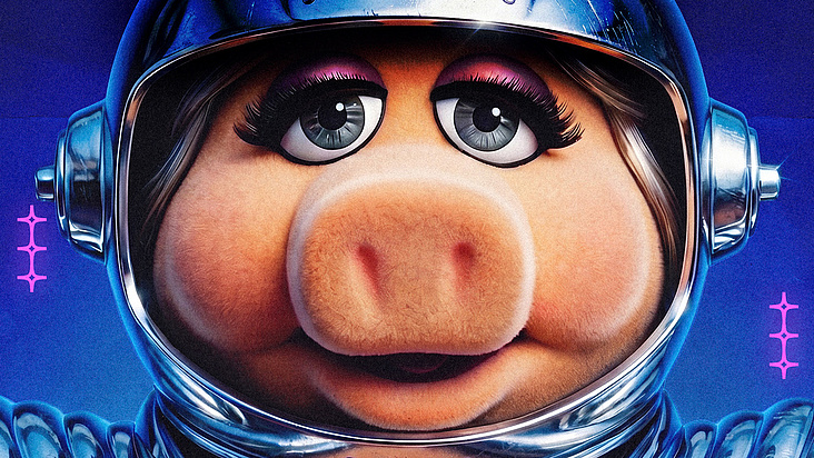 The Miss Piggy Kiki Ball