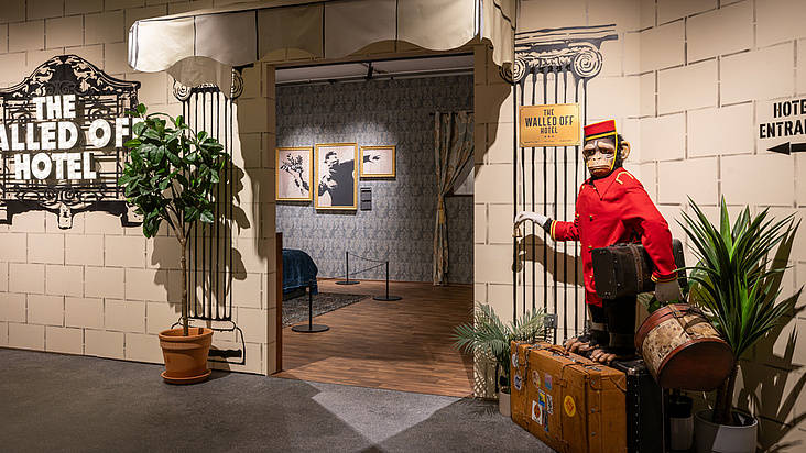 
			House of Banksy – An unauthorized Exhibition
		